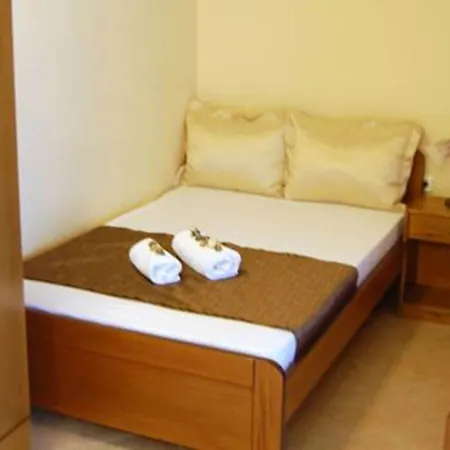 Melachrini Apartament Vrasná